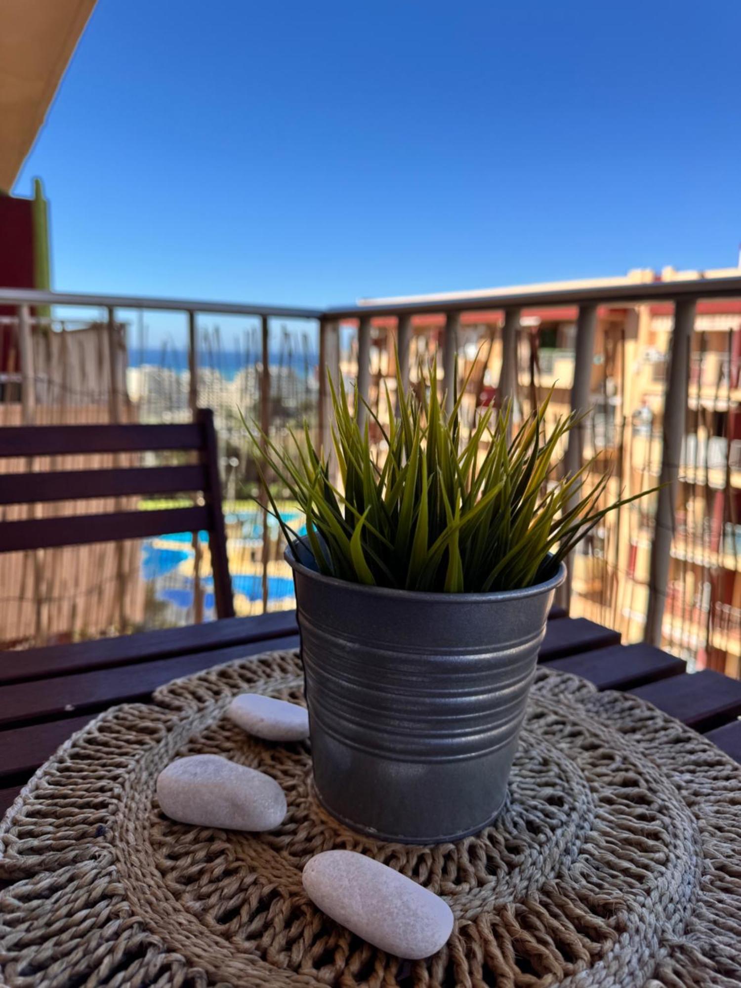 Bythewave Apartments Бенальмадена Екстер'єр фото