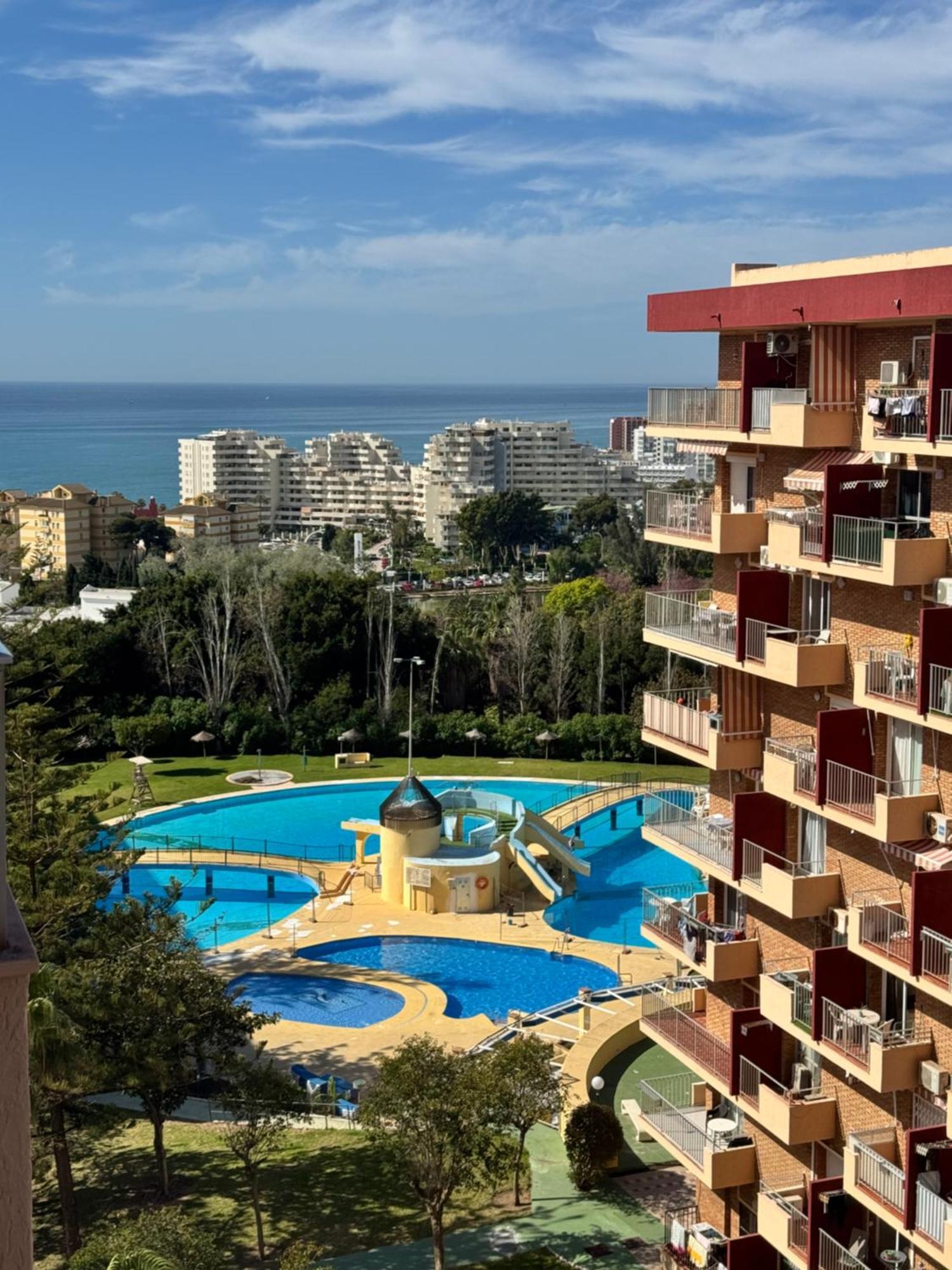 Bythewave Apartments Бенальмадена Екстер'єр фото